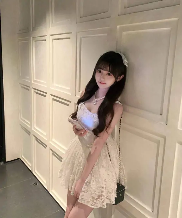名校气质氧气美女 清纯全天然无整初恋感校花