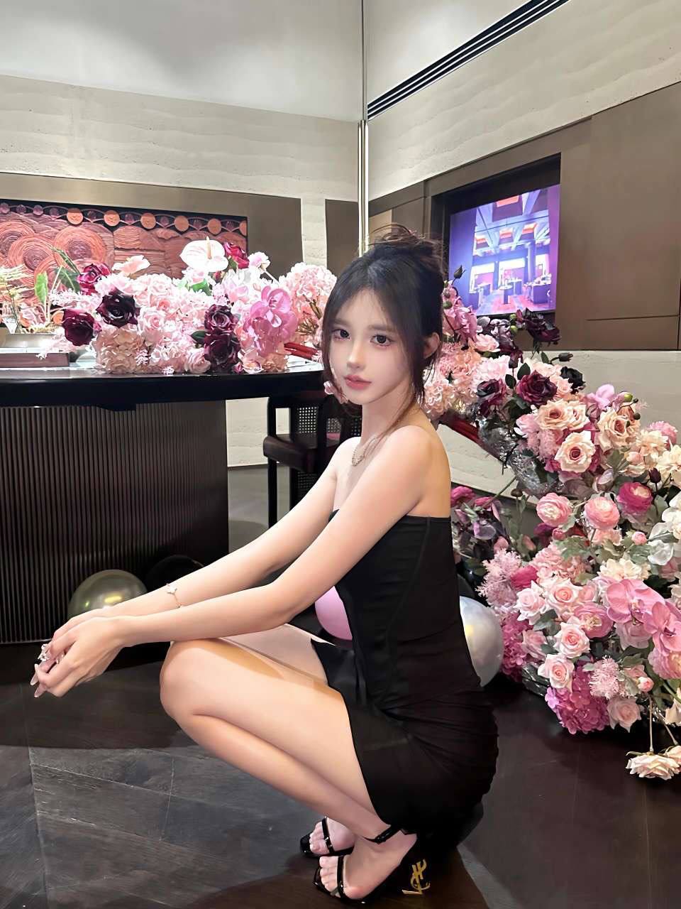 泽西市美国华人外围 约炮留学生外约上门按摩服务约.莞式一条龙服务，按摩/推油，约爱，小姐外送服务，楼凤网，可伴游服务